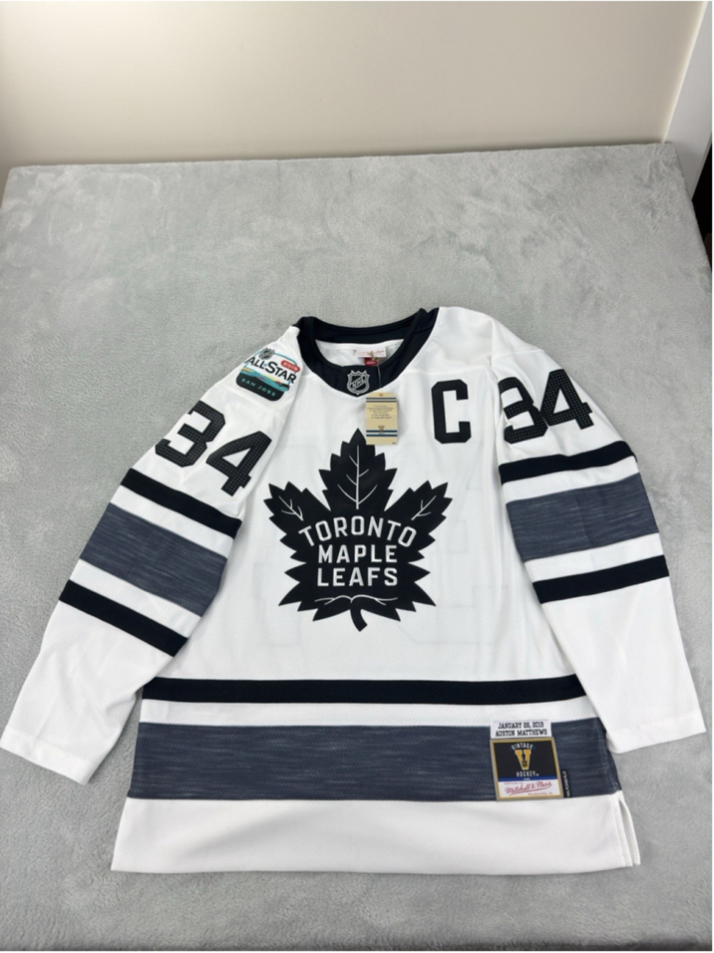 Mitchell & Ness NWT Men's Sz Large Austin Matthews 2019 NHL All-star Game Jersey